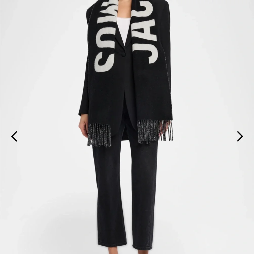 Jacquemus Monochrome Logo Scarf - Picture 2 of 7